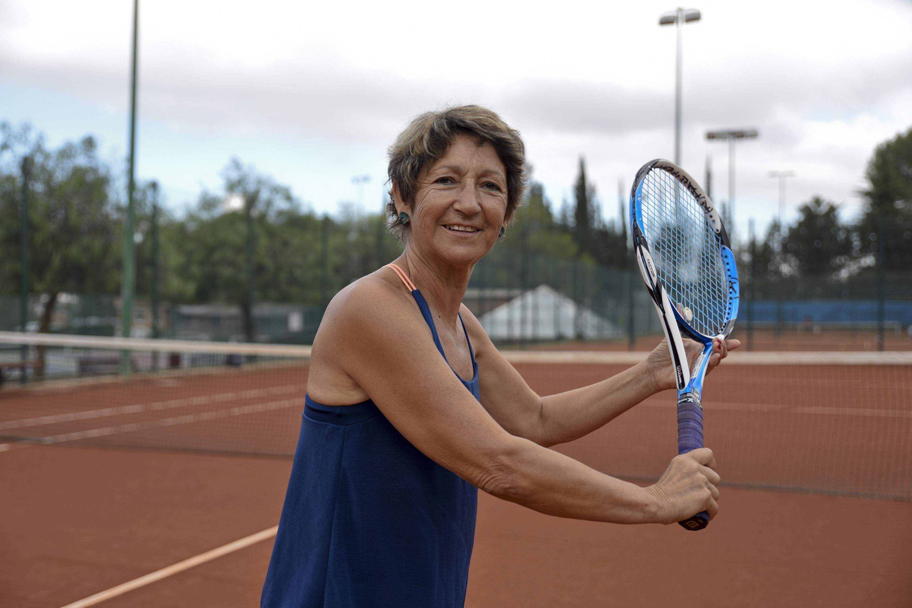 Ángela Díaz, al Club Tennis Natació Sant Cugat, del que n'és sòcia des de l'any 1983. FOTO: Bernat Millet