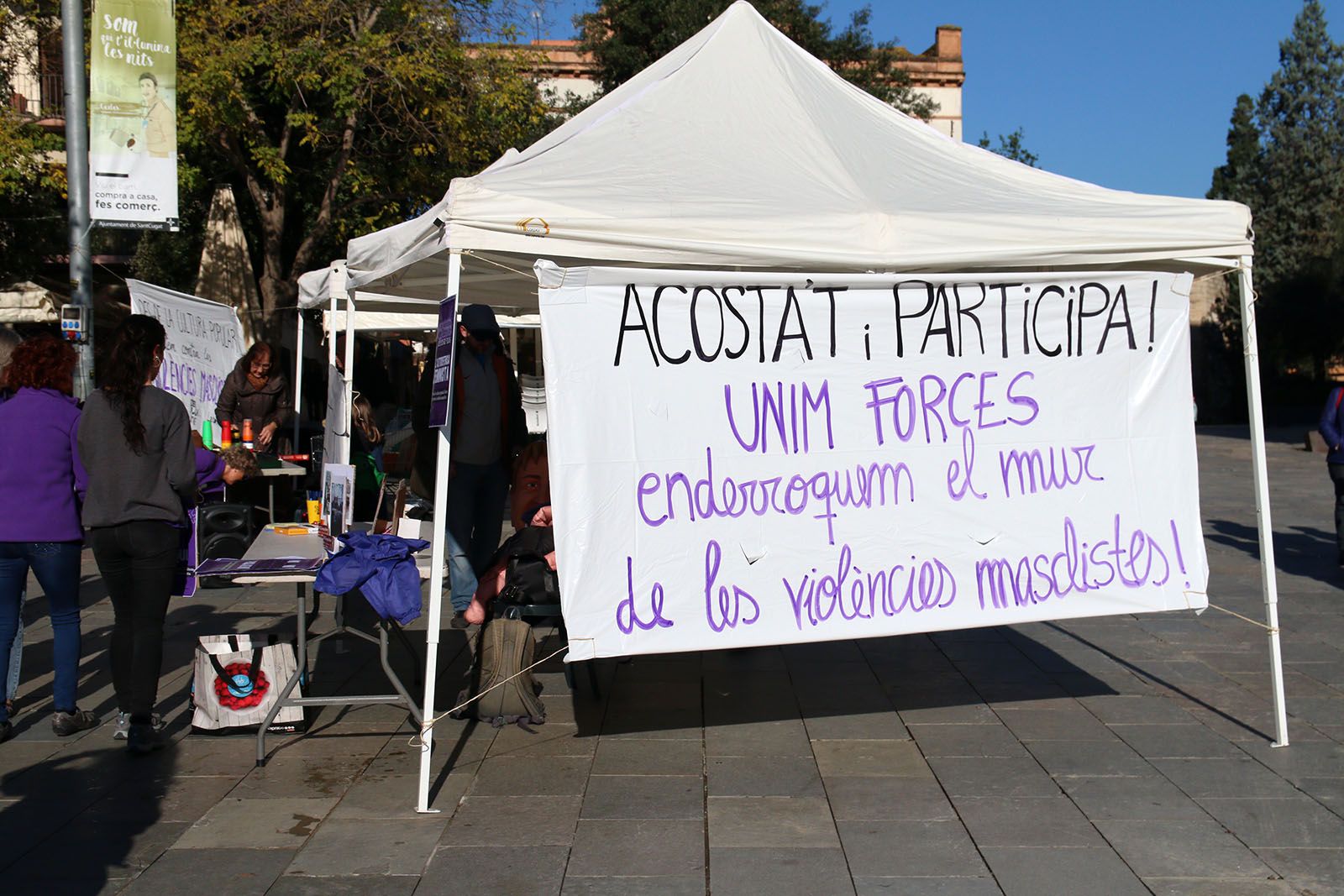 Activitats prèvies al dia Internacional contra la violencia masclista. Foto: Lali Álvarez