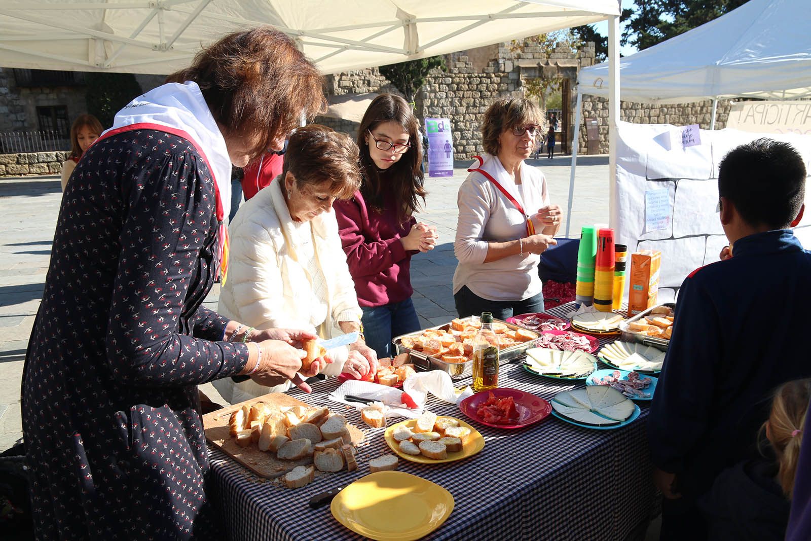 Activitats prèvies al dia Internacional contra la violencia masclista. Foto: Lali Álvarez