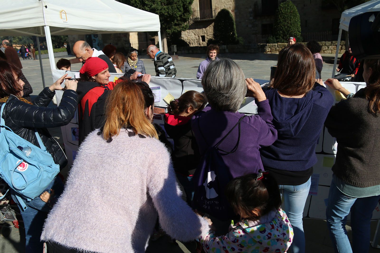 Activitats prèvies al dia Internacional contra la violencia masclista. Foto: Lali Álvarez