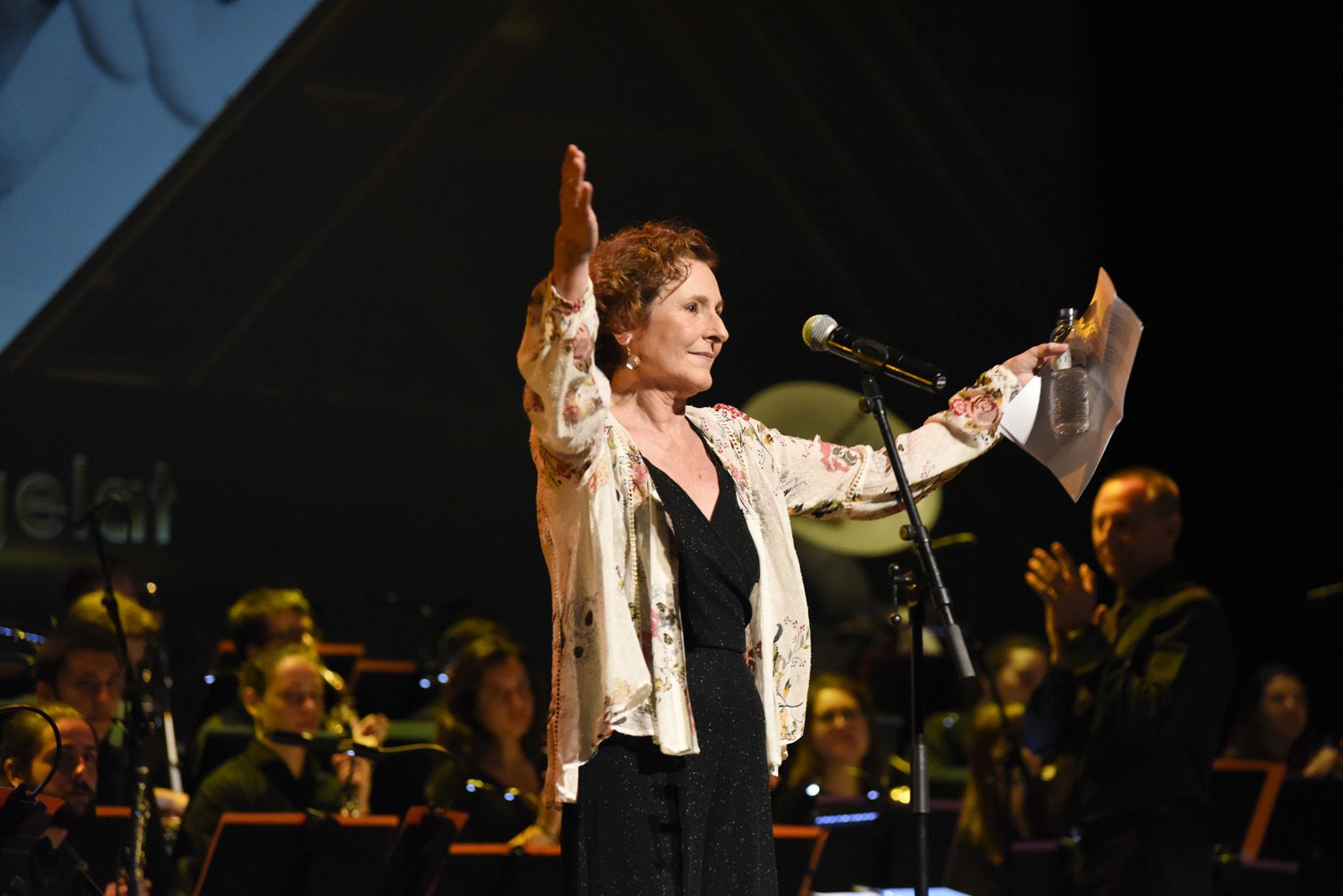 Marta Angelat recull el Premi Honorífic dels Butaca. FOTO: Bernat Millet