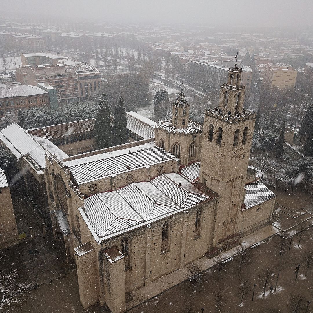 @infinitadrones  "últim dia d'hivern"