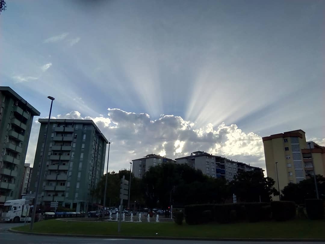 @j.wilber.mancilla "Haz de luz"