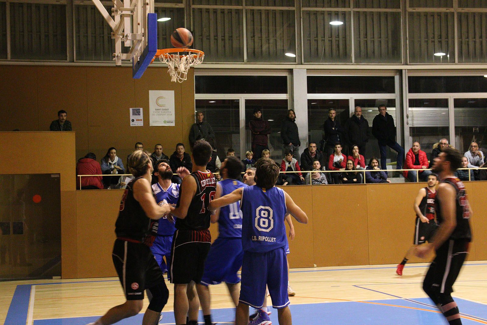 Lliga de Bàsquet: UE Sant Cugat-CB Ripollet. Foto: Lali Álvarez