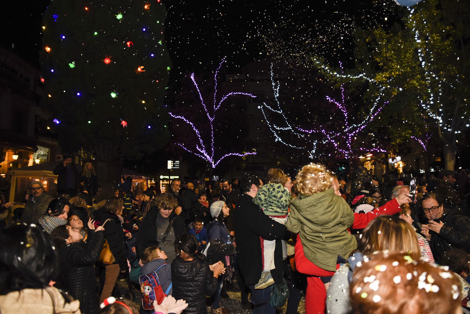 Encesa de llums de Nadal. Foto: Bernat Millet.
