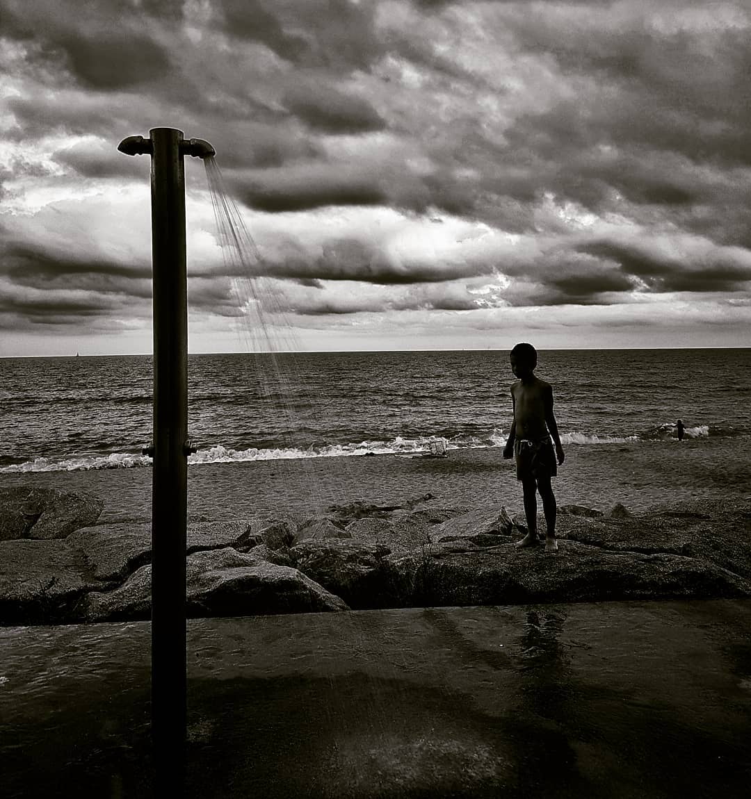 @monicasola "A boy on the beach"