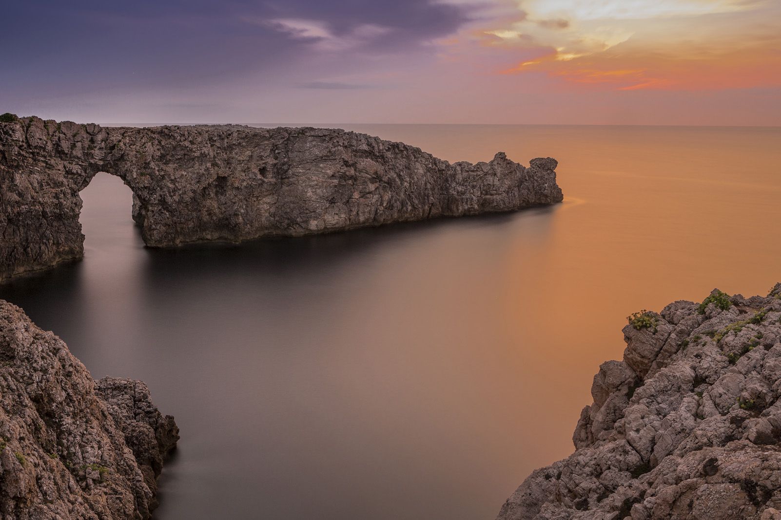 8è Premi categoria Viatjes. "Posta de sol a Pont d'en Gil, Menorca" de Victor Illera Massana