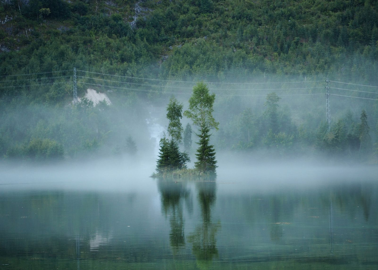 Consol Farràs Grau "Llac amb boira"