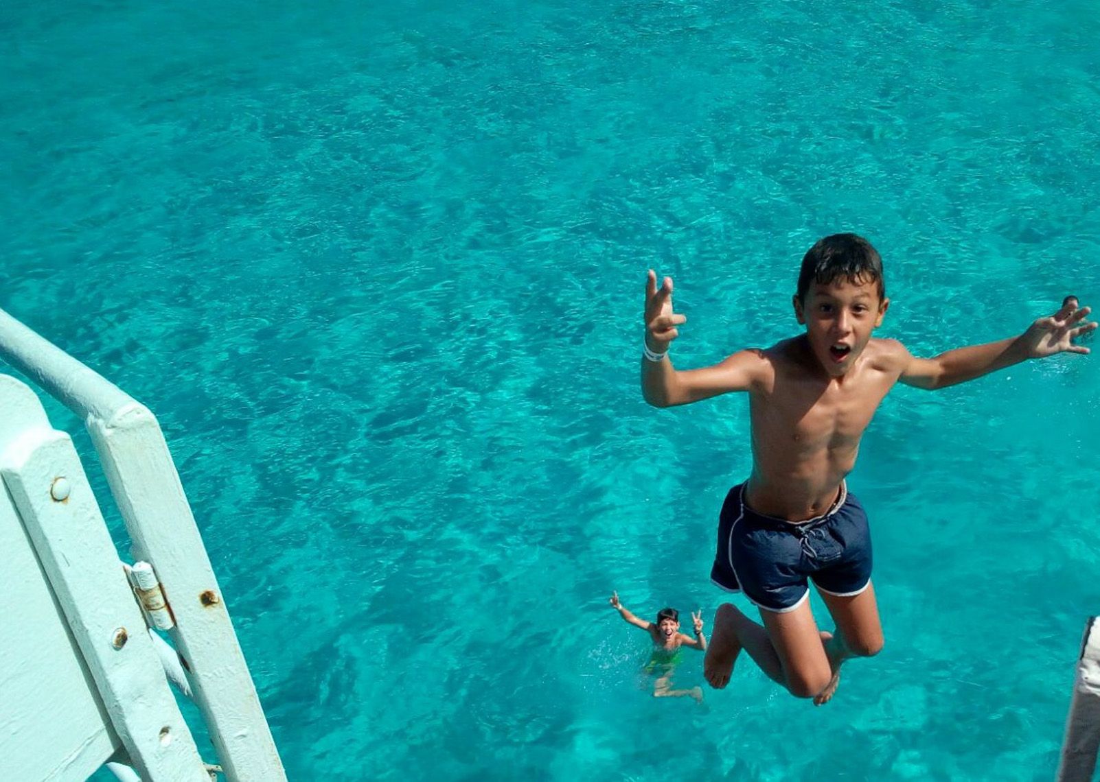 GEMA FERNANDEZ MORENO "CAIGUADA PARADISIACA"