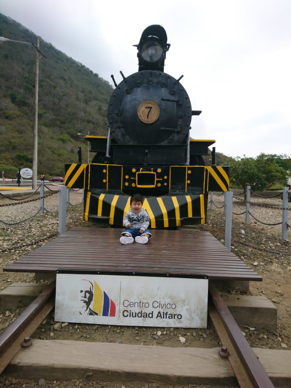 Julian Cherrez "Liam2"