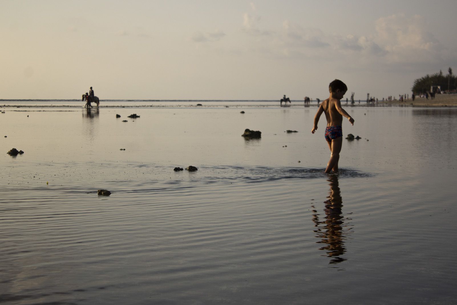 Marc Bertran Pérez "Stepping on a mirror"
