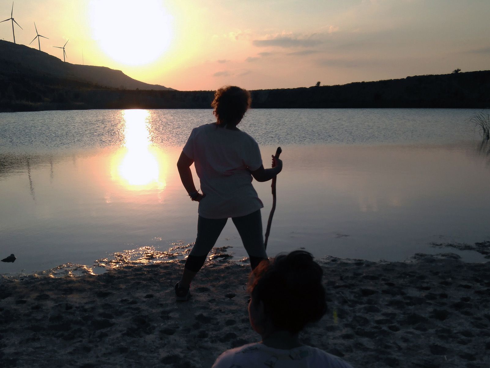 Nanci Dos Santos "Atardecer de un pueblo"