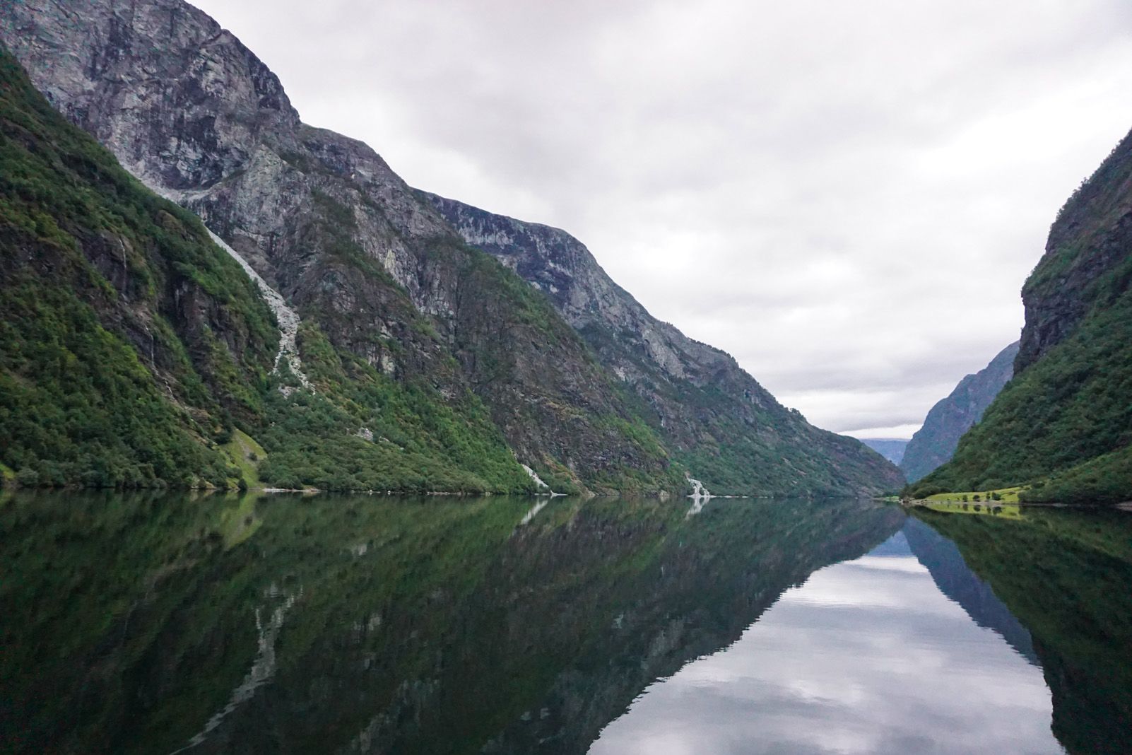 Paula Cros Marchena "El Fiord dels Somnis"