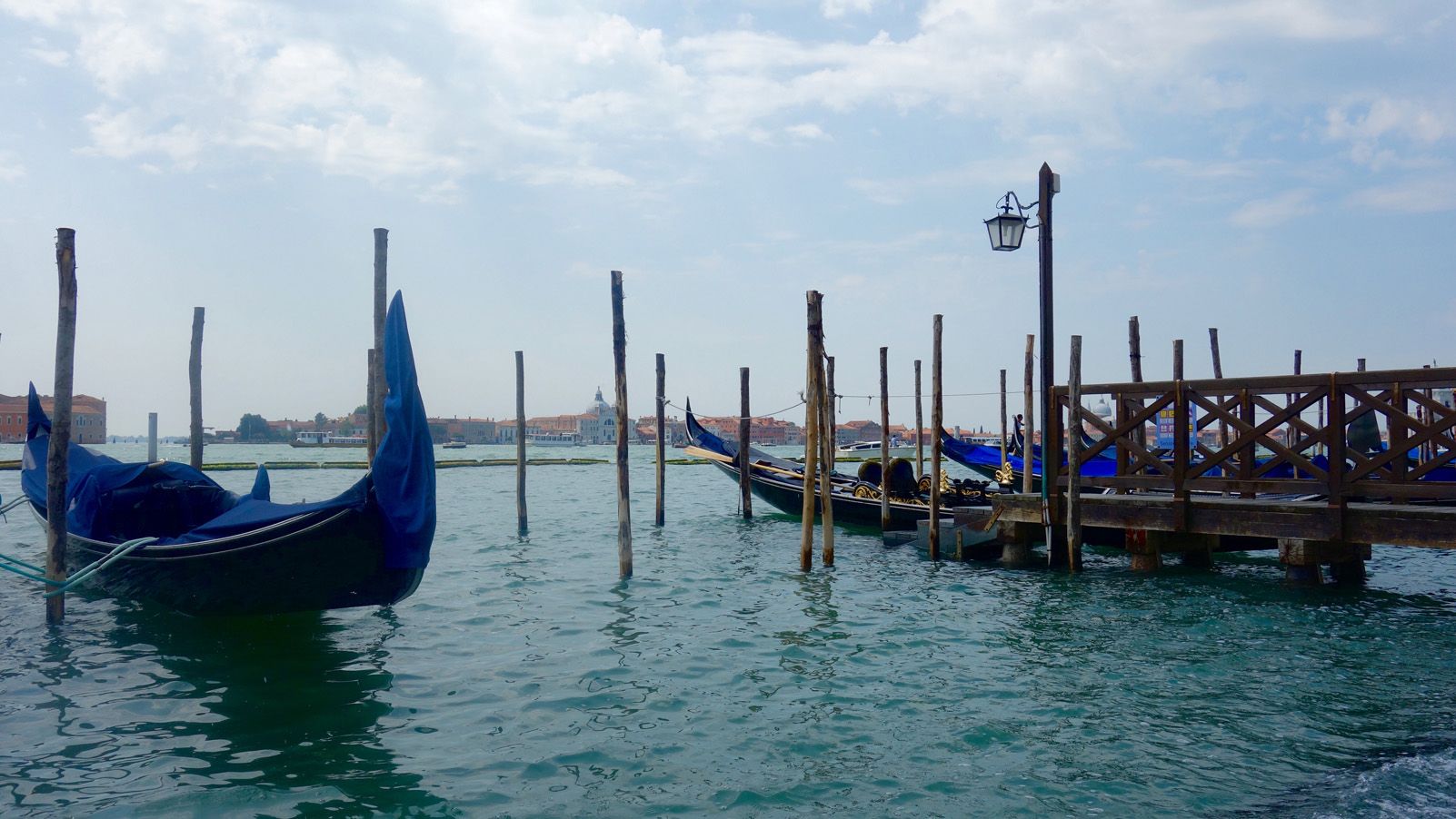 Pedro Ruiz Ruiz "Gondoles"