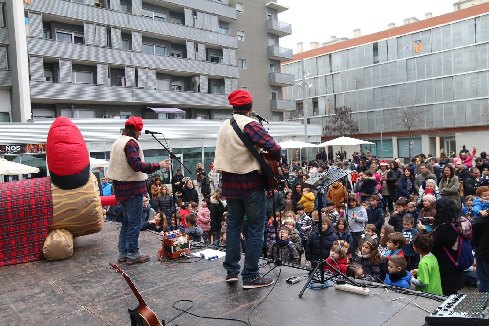 El Caga Tió a Volpelleres. Foto: Lali Álvarez