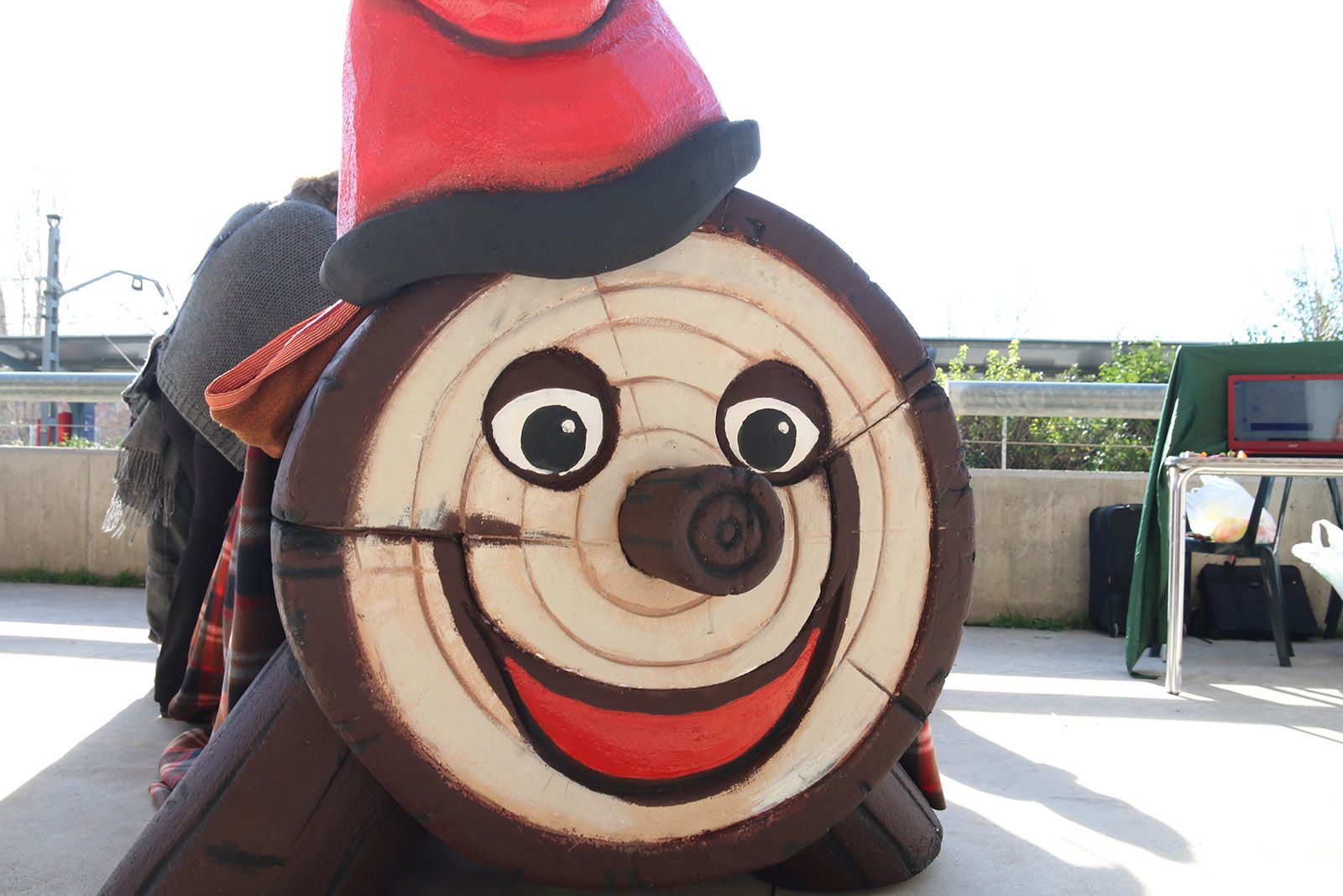 El caga Tió al Mira-sol Centre. Foto: Lali Álvarez