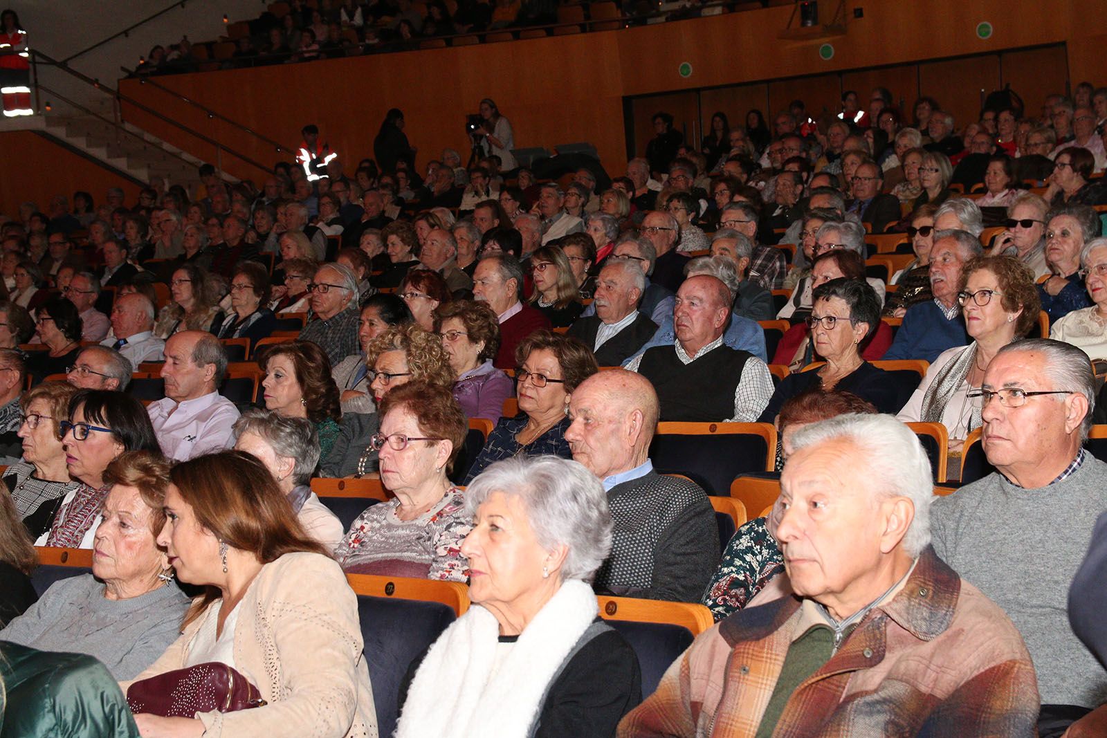 Concert per a la gent gran a càrrec del grup de Gospel Sant Cugat. Foto: Lali Álvarez