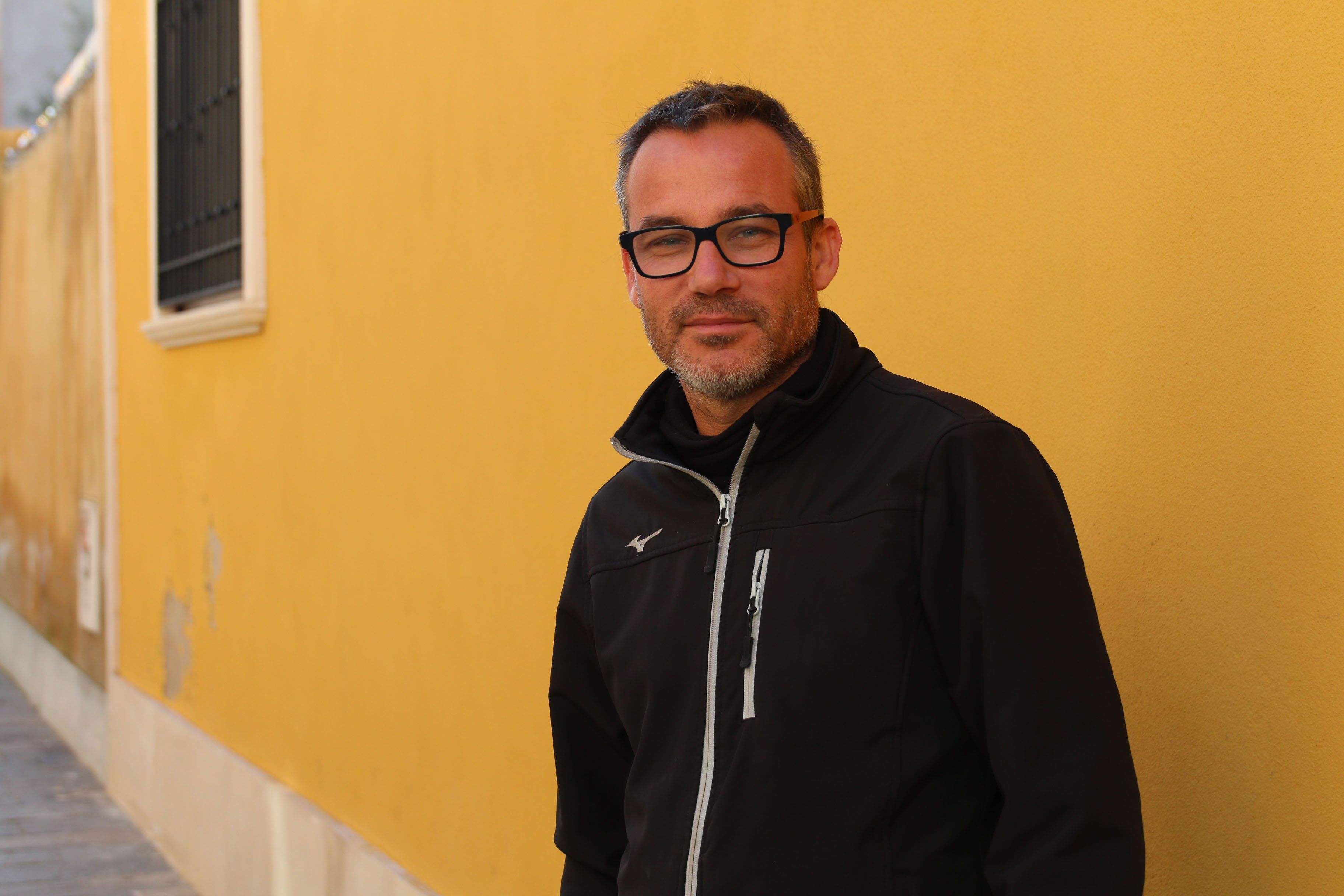 Joan Monserrat és l'organitzador de la Sant Silvestre de Sant Cugat. FOTO: Lali Álvarez