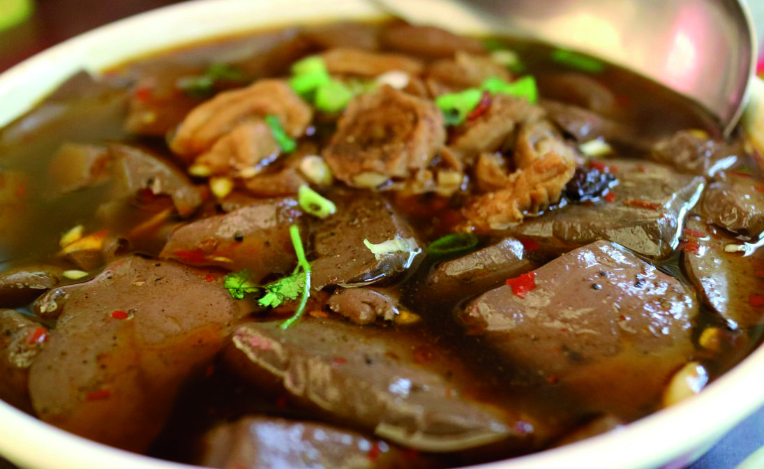 L'ànec i el brou, per un plat estrella. FOTO: Cedida