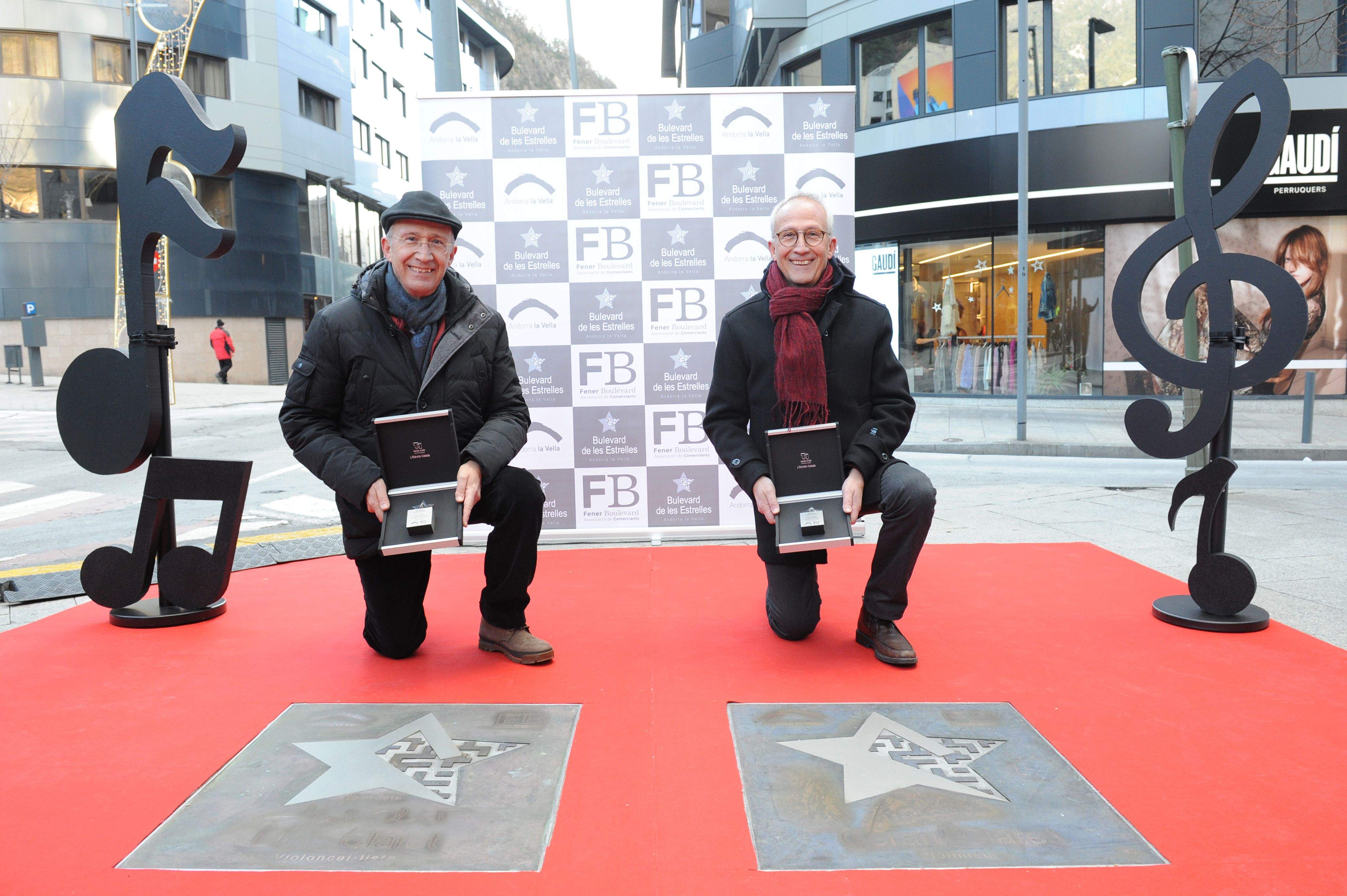 Els germans Claret amb les seves estrelles. FOTO: Cedida