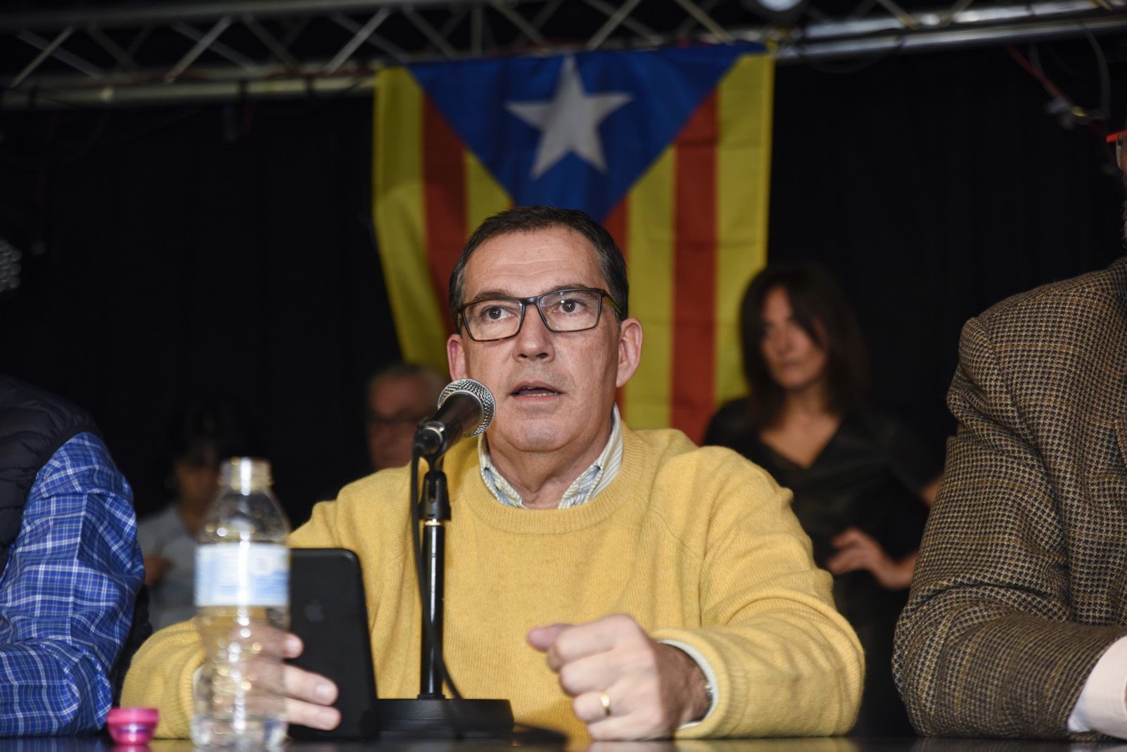 Jaume Alonso-Cuevillas durant l'acte celebrat a Sant Cugat del VallÃ¨s. FOTO: Bernat Millet