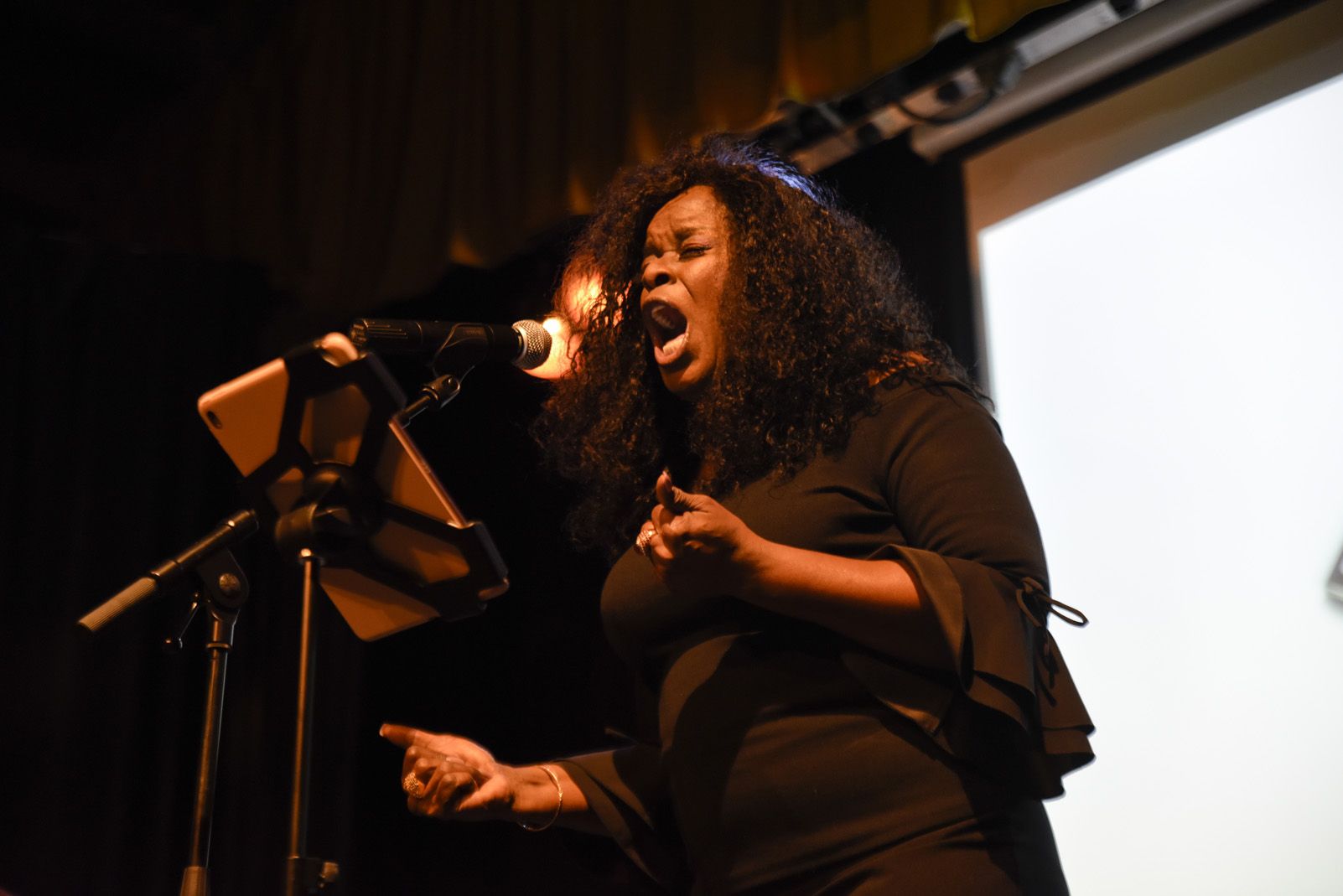 Presentació de la revista Món Sant Cugat. Foto: Bernat Millet.