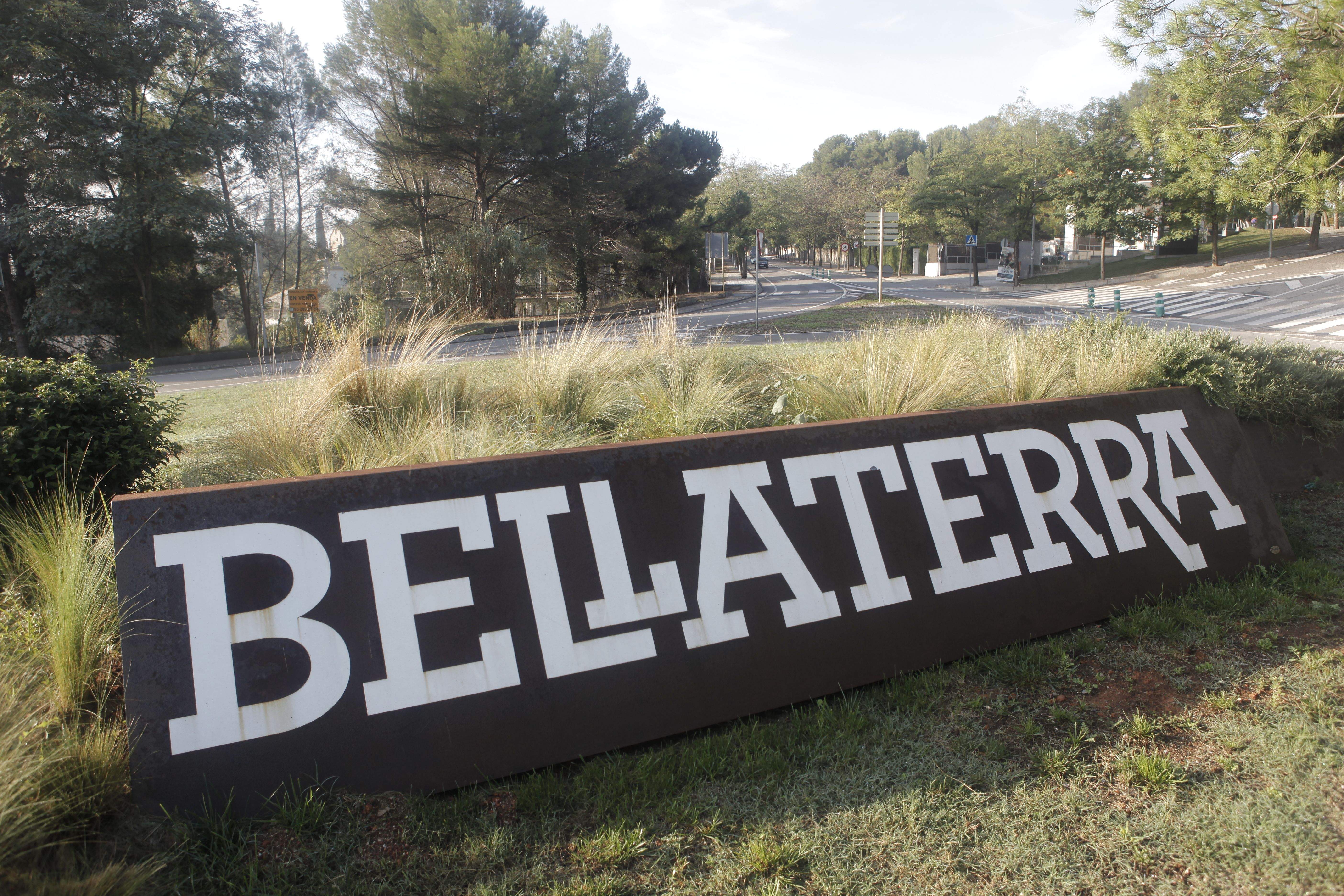 Entrada de Bellaterra. FOTO: Artur Ribera
