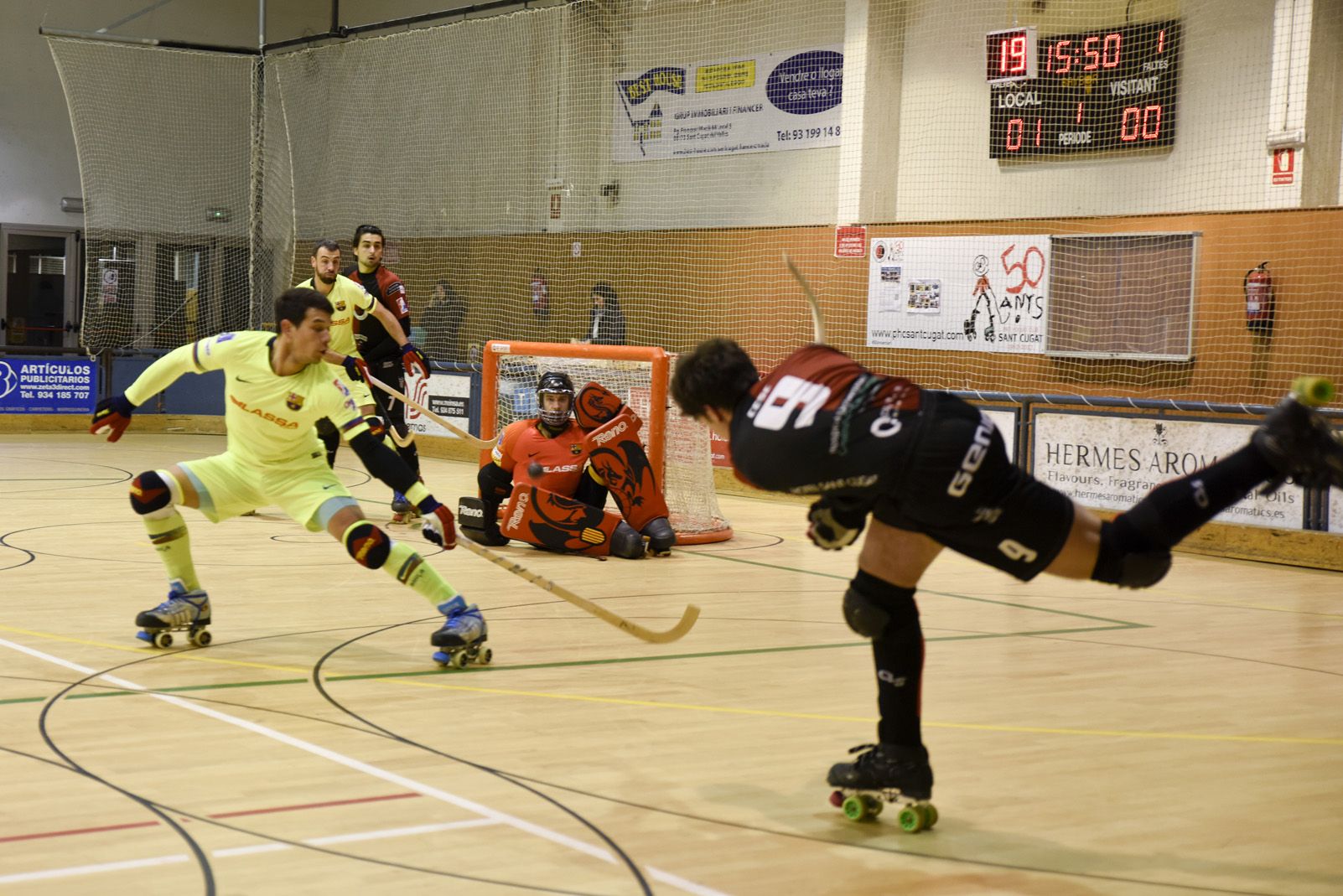 En la primera part, el PHC Sant Cugat ha perdut (3-7) amb el FC Barcelona Lassa. FOTO: Bernat Millet