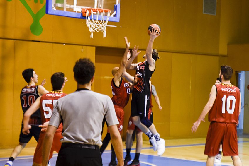 La Unió Esportiva Sant Cugat ha superat el Maristes Ademar de Badalona. FOTO: Bernat Millet