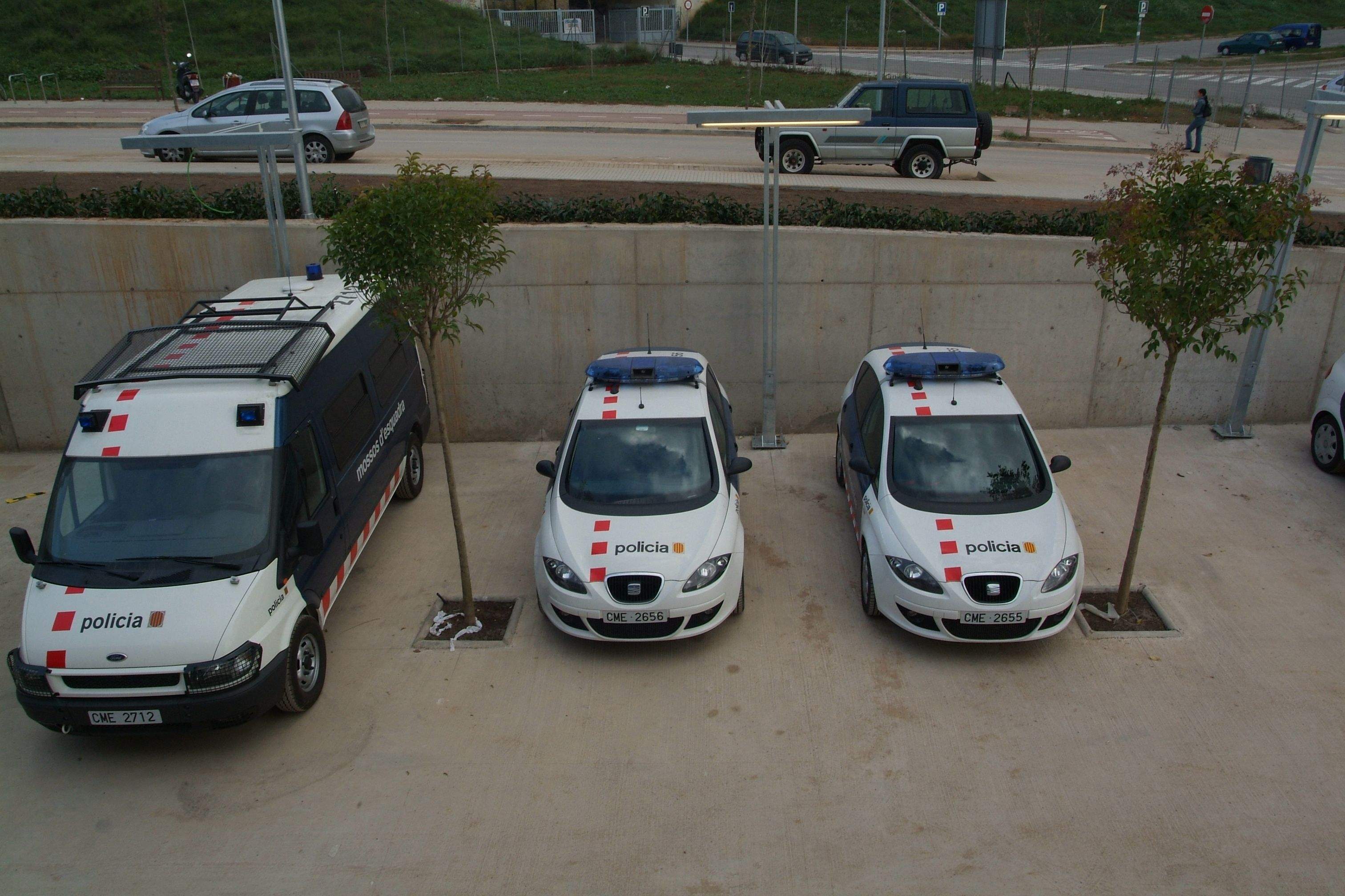 Vehicles dels Mossos d'Esquadra. FOTO: Arxiu