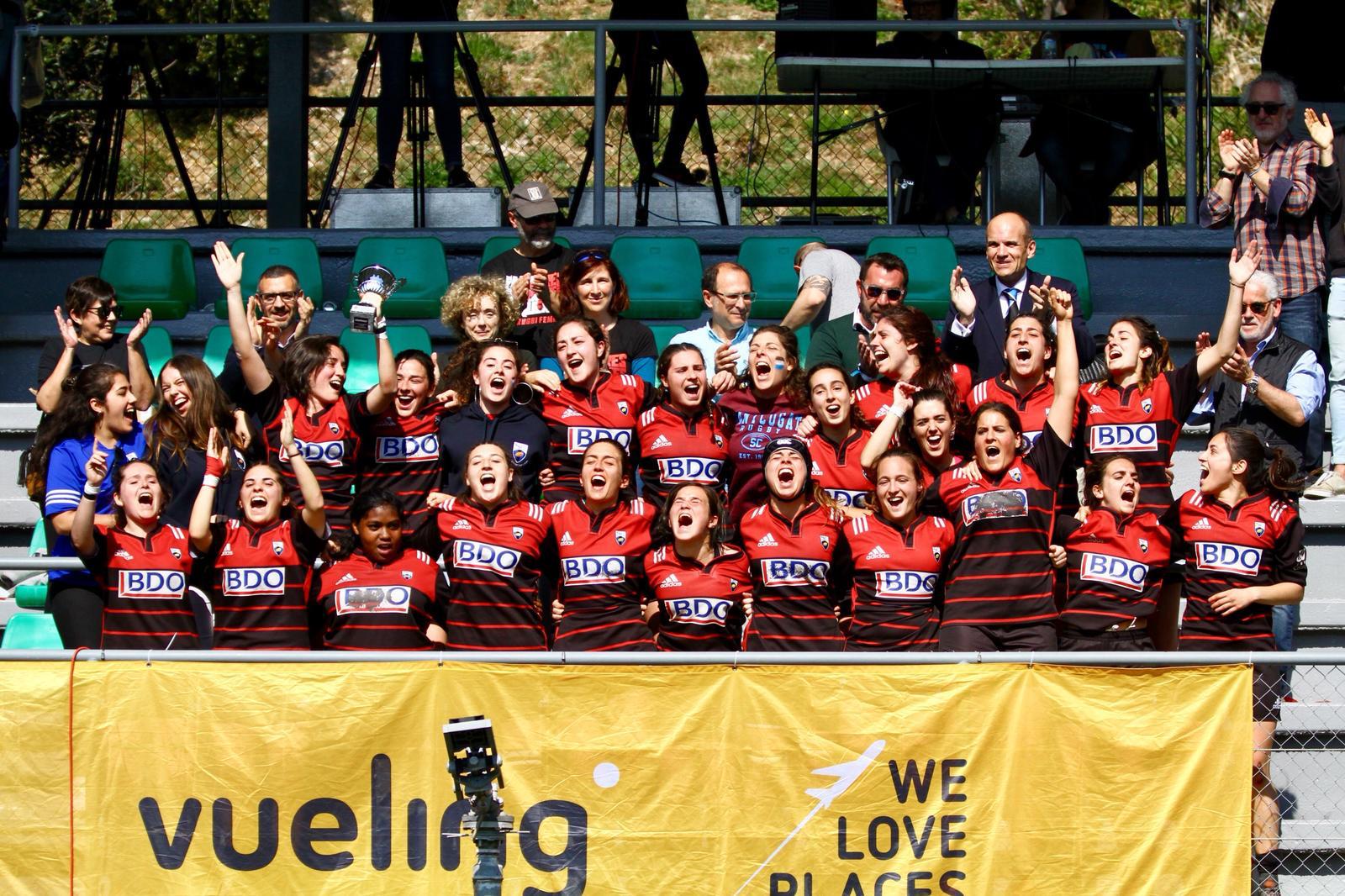 El primer equip femení del Club de Rugby Sant Cugat ha escrit una pàgina d'història dels 32 anys de l'entitat. FOTO: Club de Rugby Sant Cugat