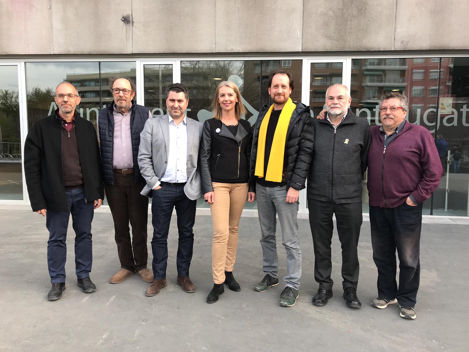 Membres de MES i ERC Sant Cugat. FOTO: C.Caballé
