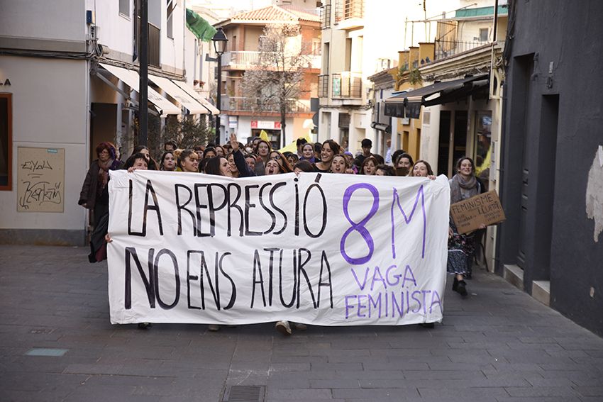 Cercavila de la Vaga Feminista del 8 de Març. Foto: Bernat Millet.