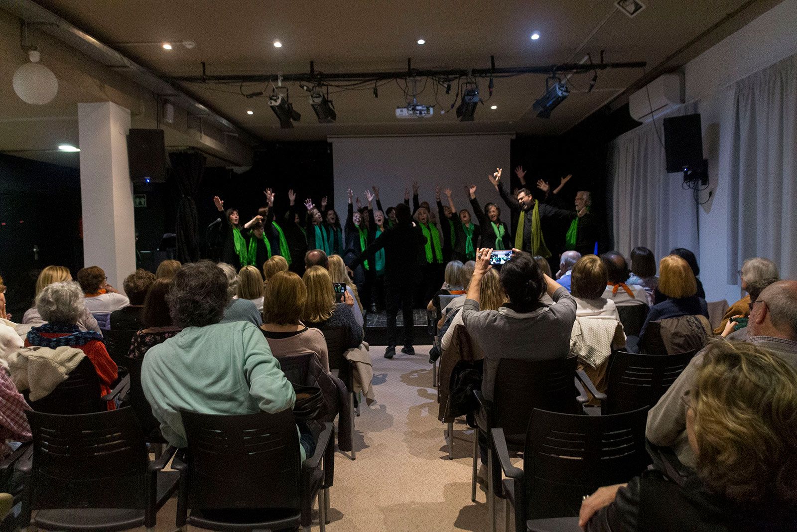 Celebració de l'aniversari del Banc del Temps. FOTO: Paula Galván