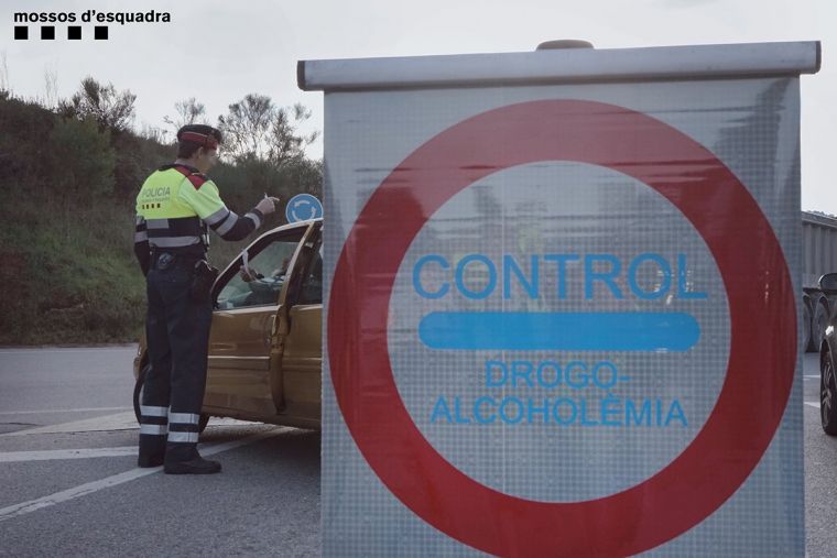 Imatge d'un control d'alcoholèmia dels Mossos d'Esquadra. FOTO:  Mossos d'Esquadra