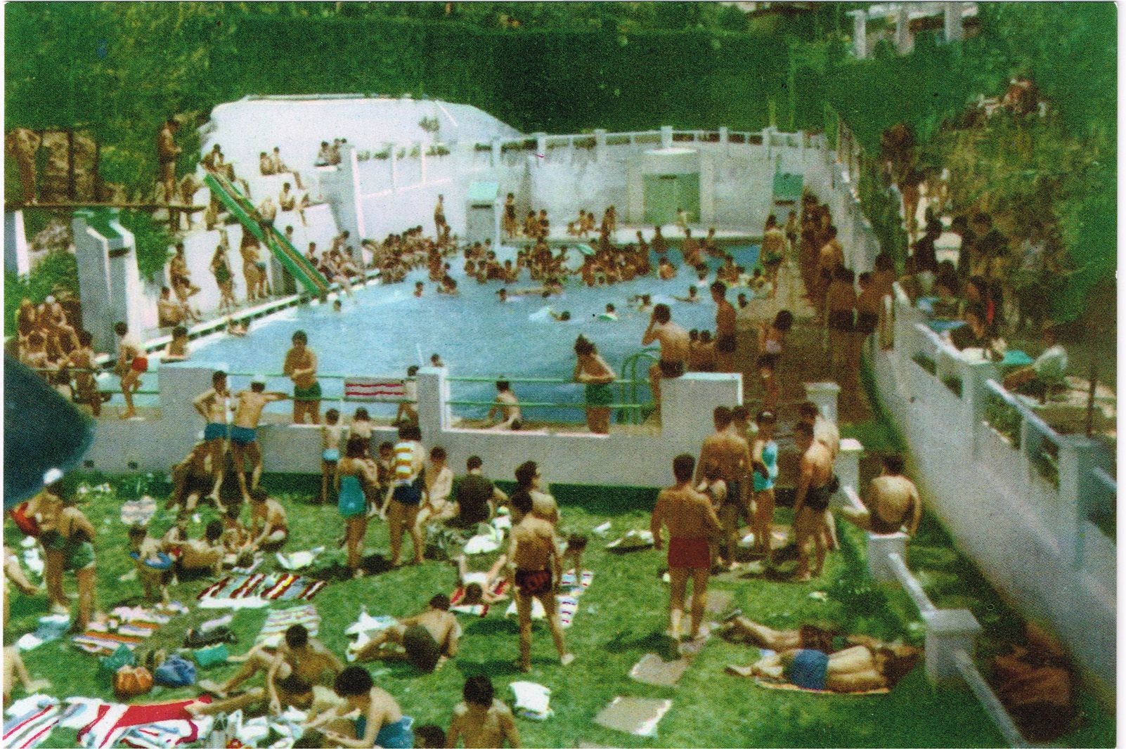 Fotografia de l’antiga piscina de la Floresta. Foto: Arxiu Glòria Oliver.