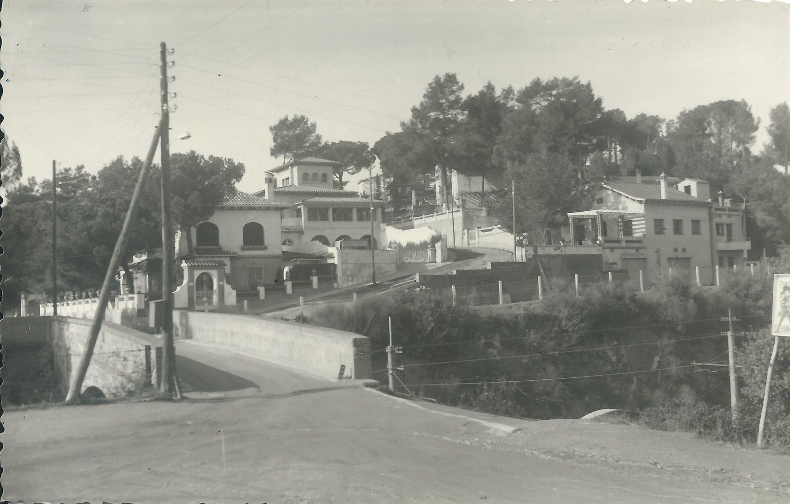 Postal del Pont del Diari. Foto: Arxiu Esglesia.