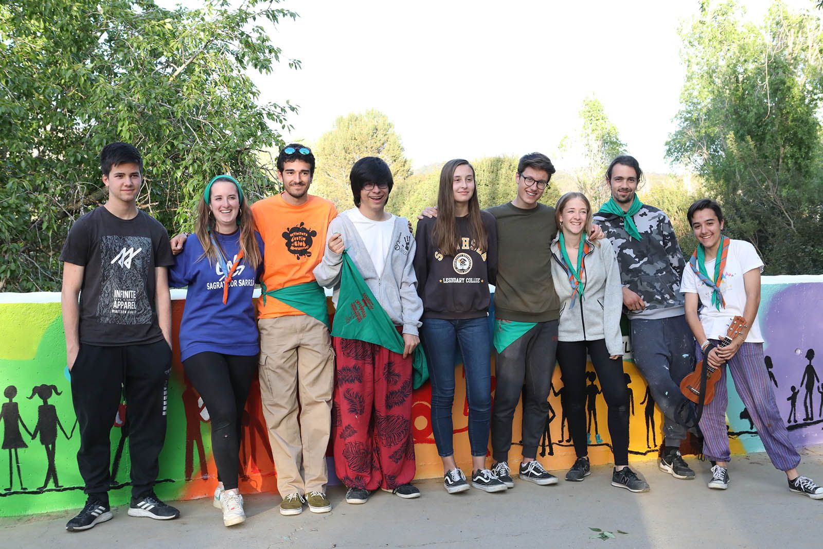 Inauguració del mural al Pi d'en Xandri. Foto: Lali Álvarez