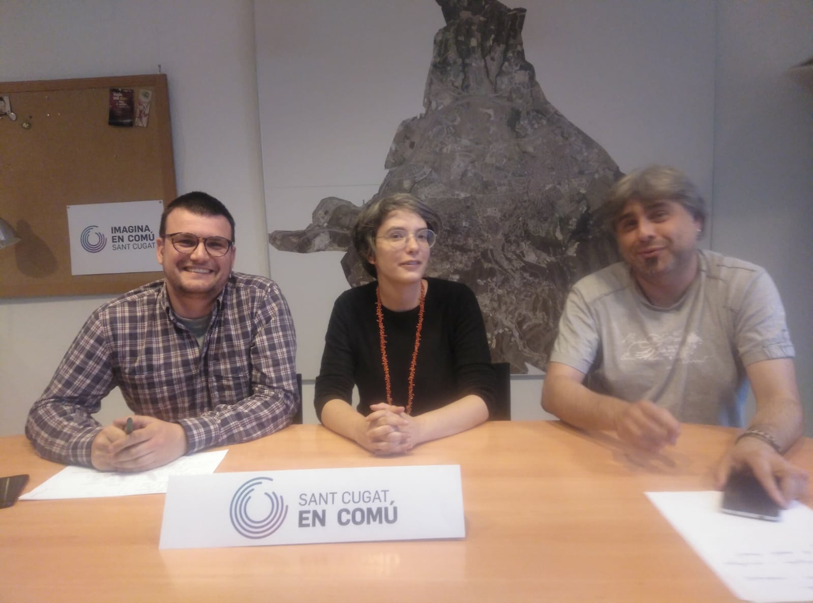 Roda de premsa de Sant Cugat en Comú. FOTO: Ferran Mitjà