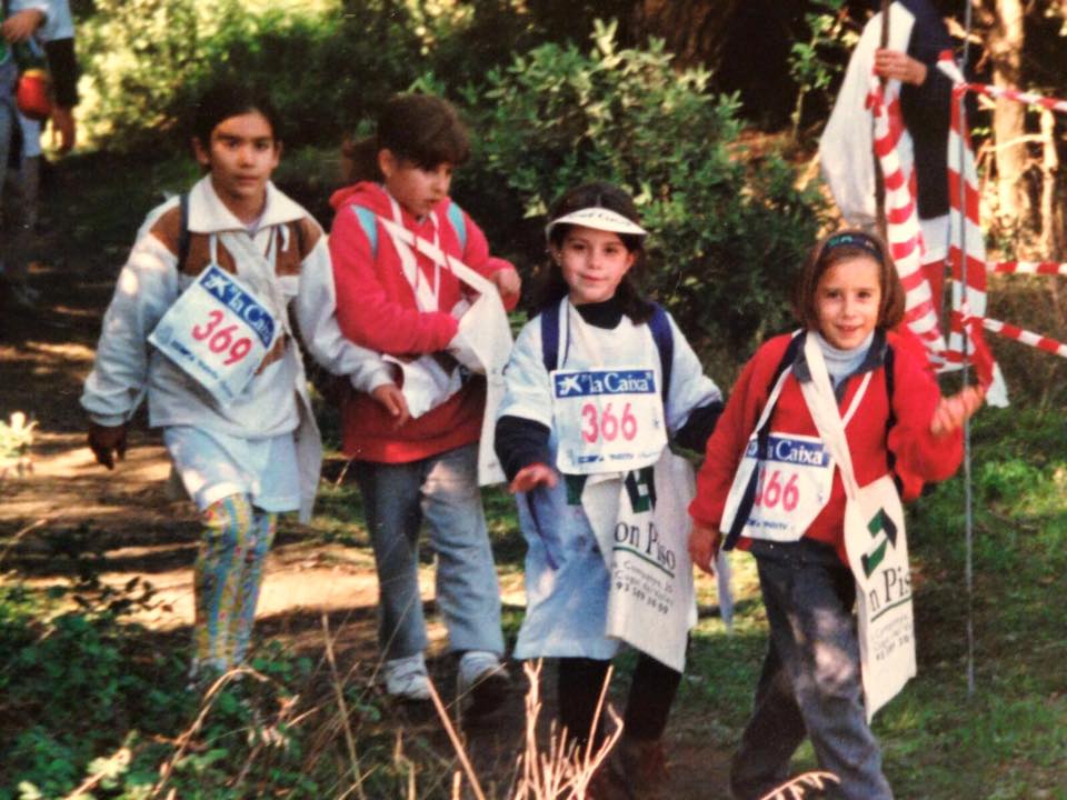 Esther Madrona, Julia Ortiz, Laura Domingo i Sara Ortiz en la Marxa del 94