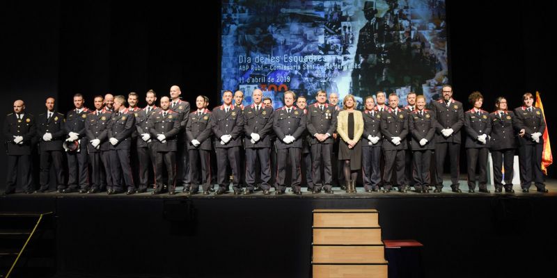 Els agents commemorats FOTO: Bernat Millet 