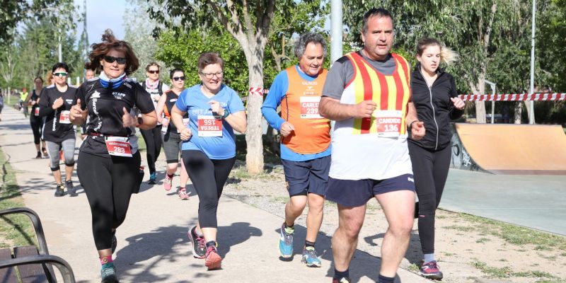 Els participants han gaudit de bon temps durant els 8km. FOTO: Lali Álvarez