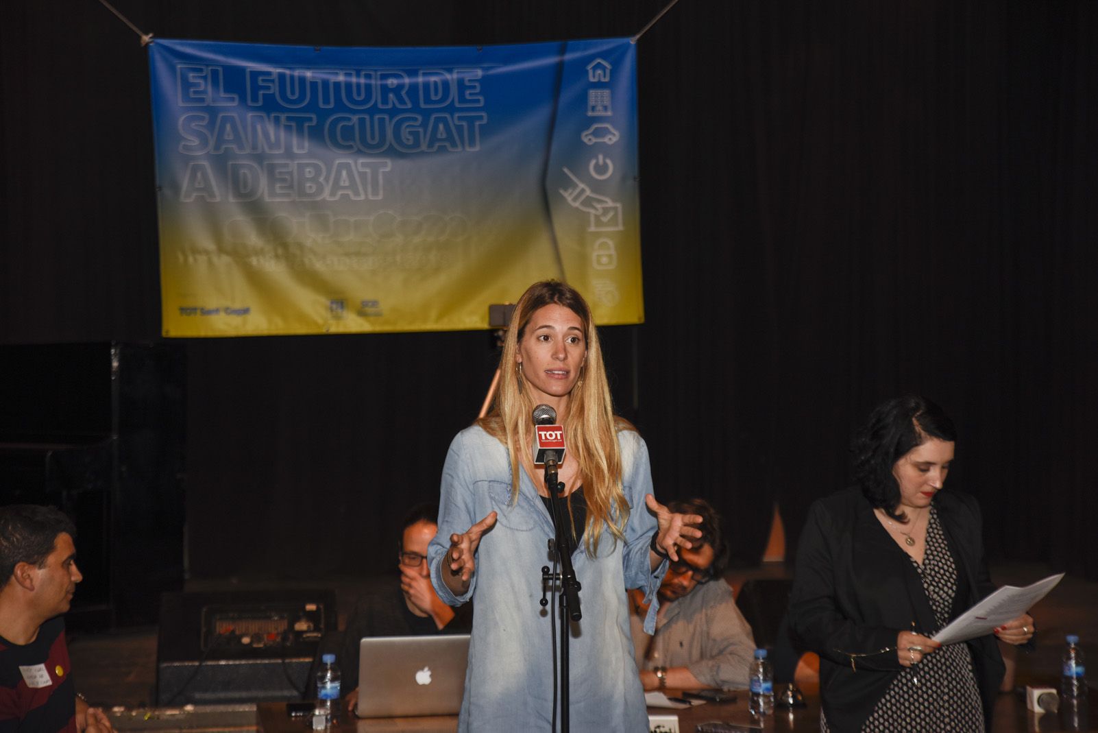 Debat electoral sobre seguretat mobilitat. Foto: Bernat Millet.