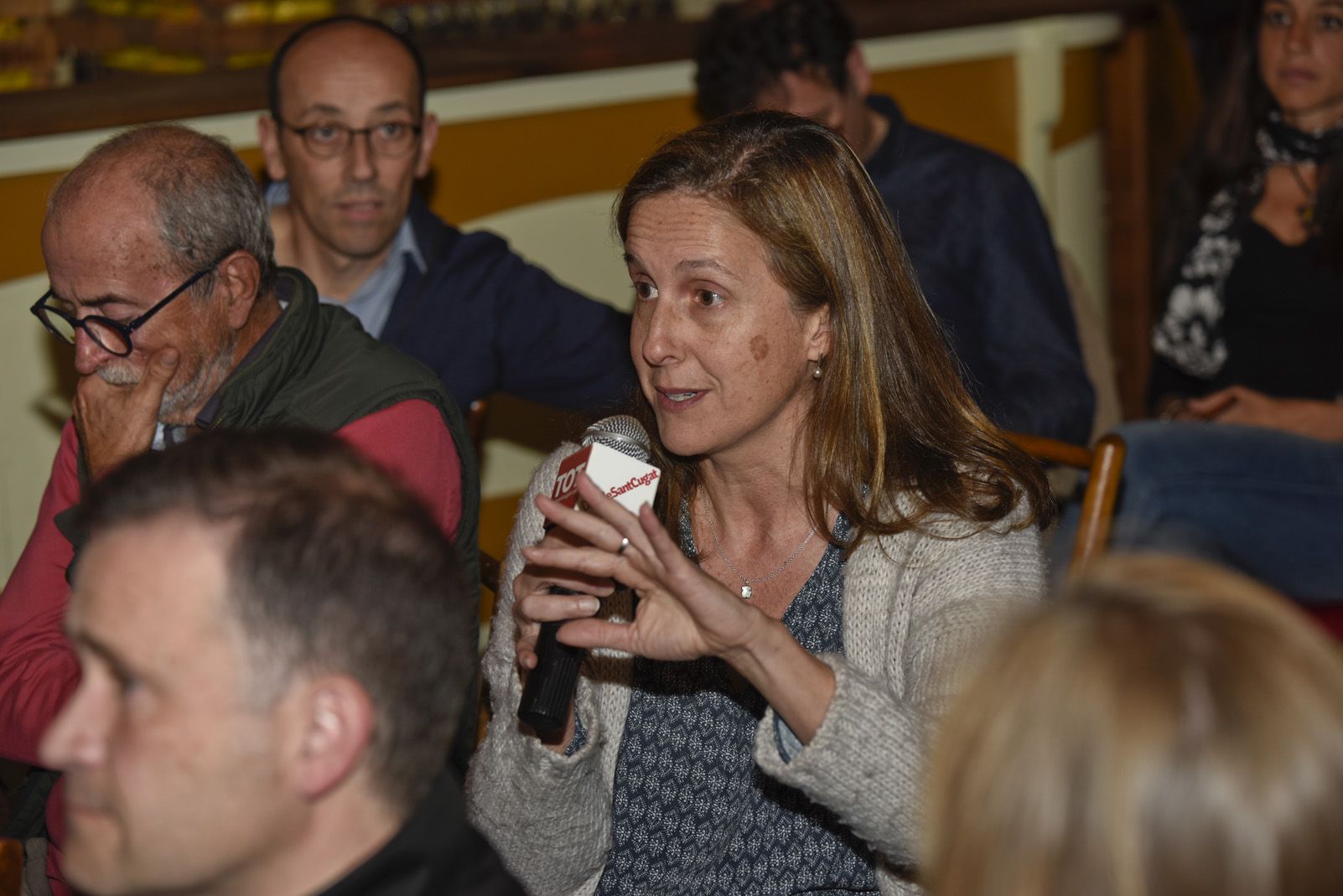 Debat electoral sobre seguretat mobilitat. Foto: Bernat Millet.