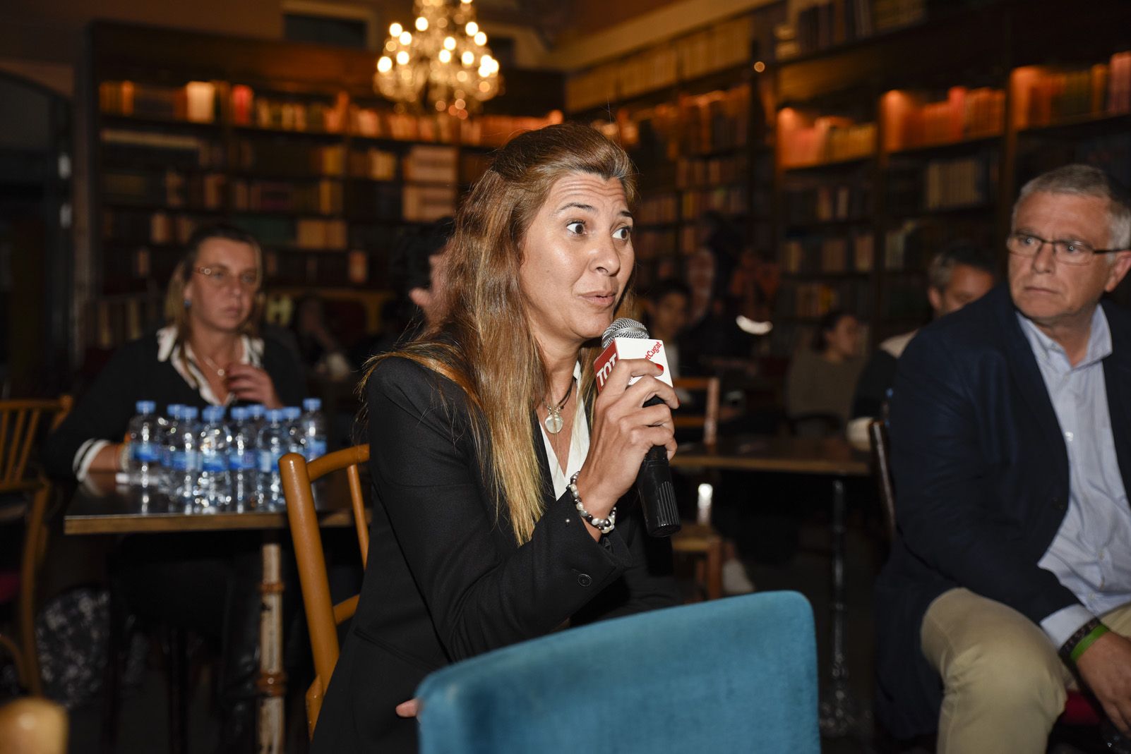 Debat electoral sobre seguretat mobilitat. Foto: Bernat Millet.