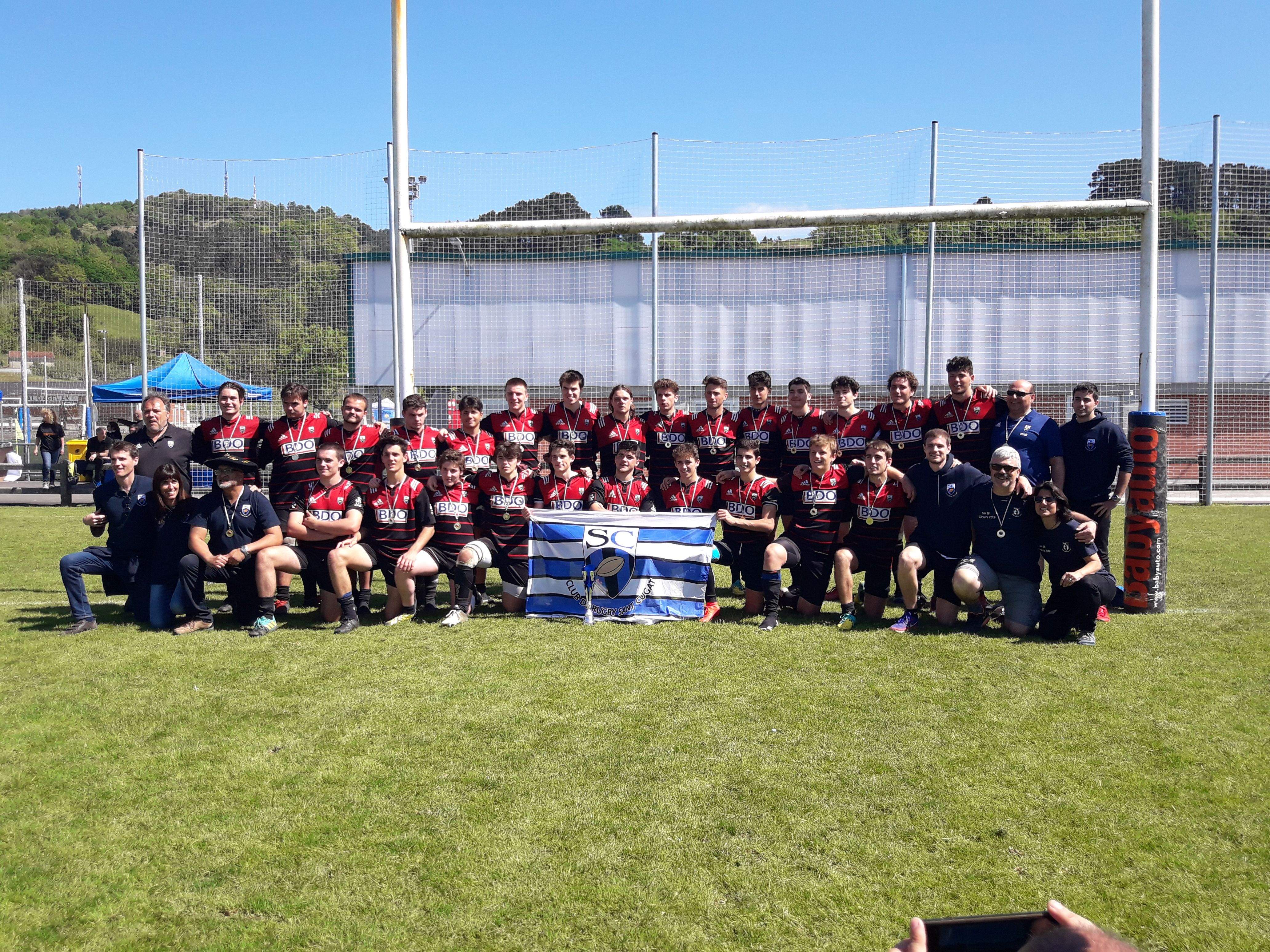 L'equip sub-18 del Club de Rugby Sant Cugat, campió d'Espanya de Clubs. FOTO: Club de Rugby Sant Cugat