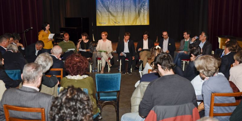 Debat sobre economia i empresa organitzat pel TOT. FOTO: Bernat Millet