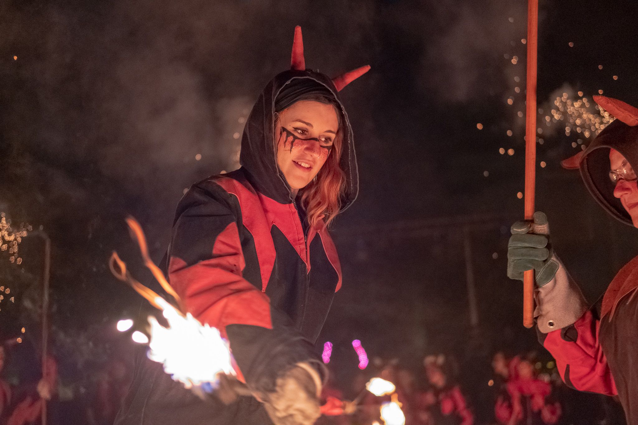 El correfocs al parc Ramón Barnils. FOTO: Ale Gómez