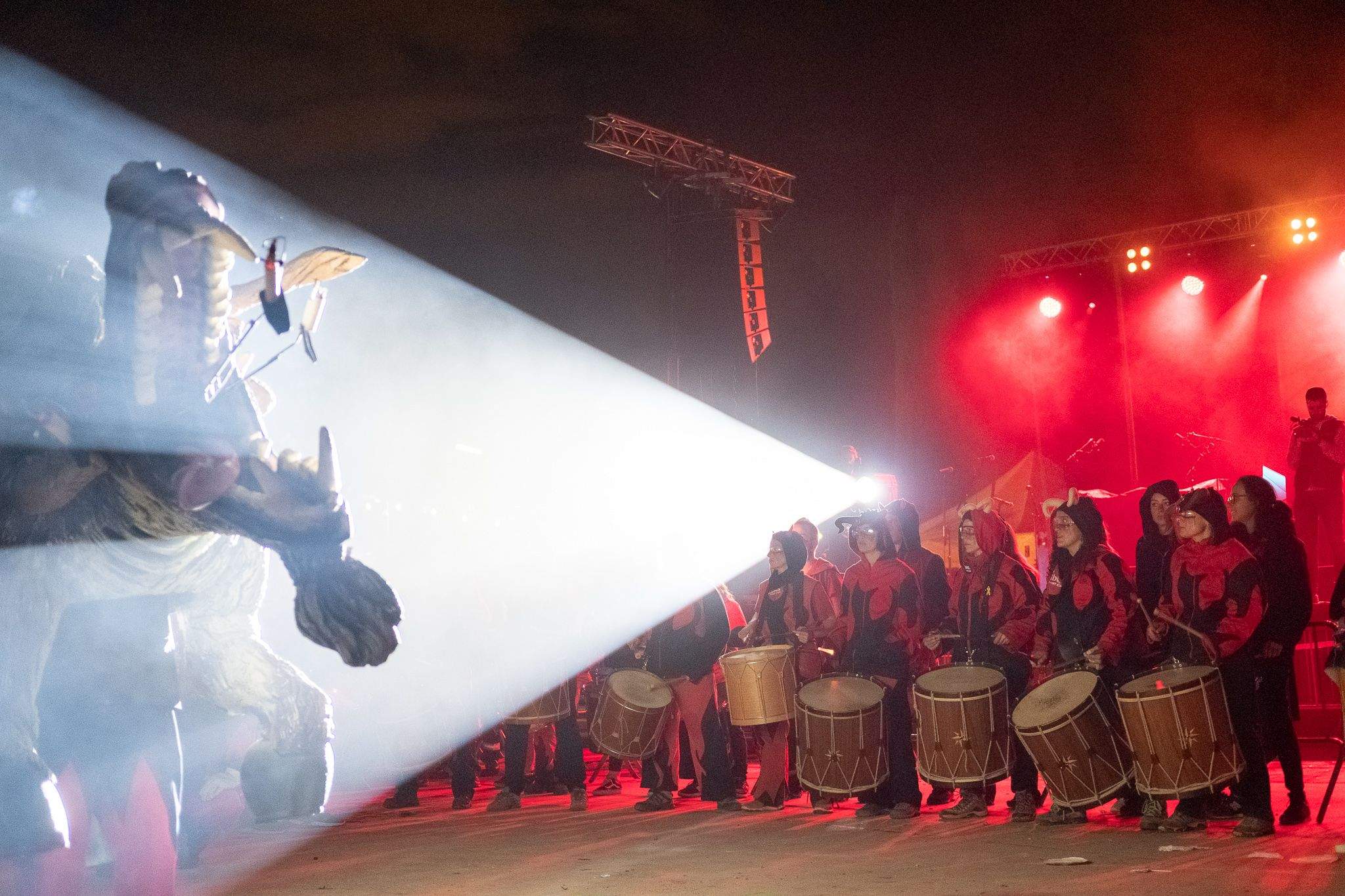 El correfocs al parc Ramón Barnils. FOTO: Ale Gómez