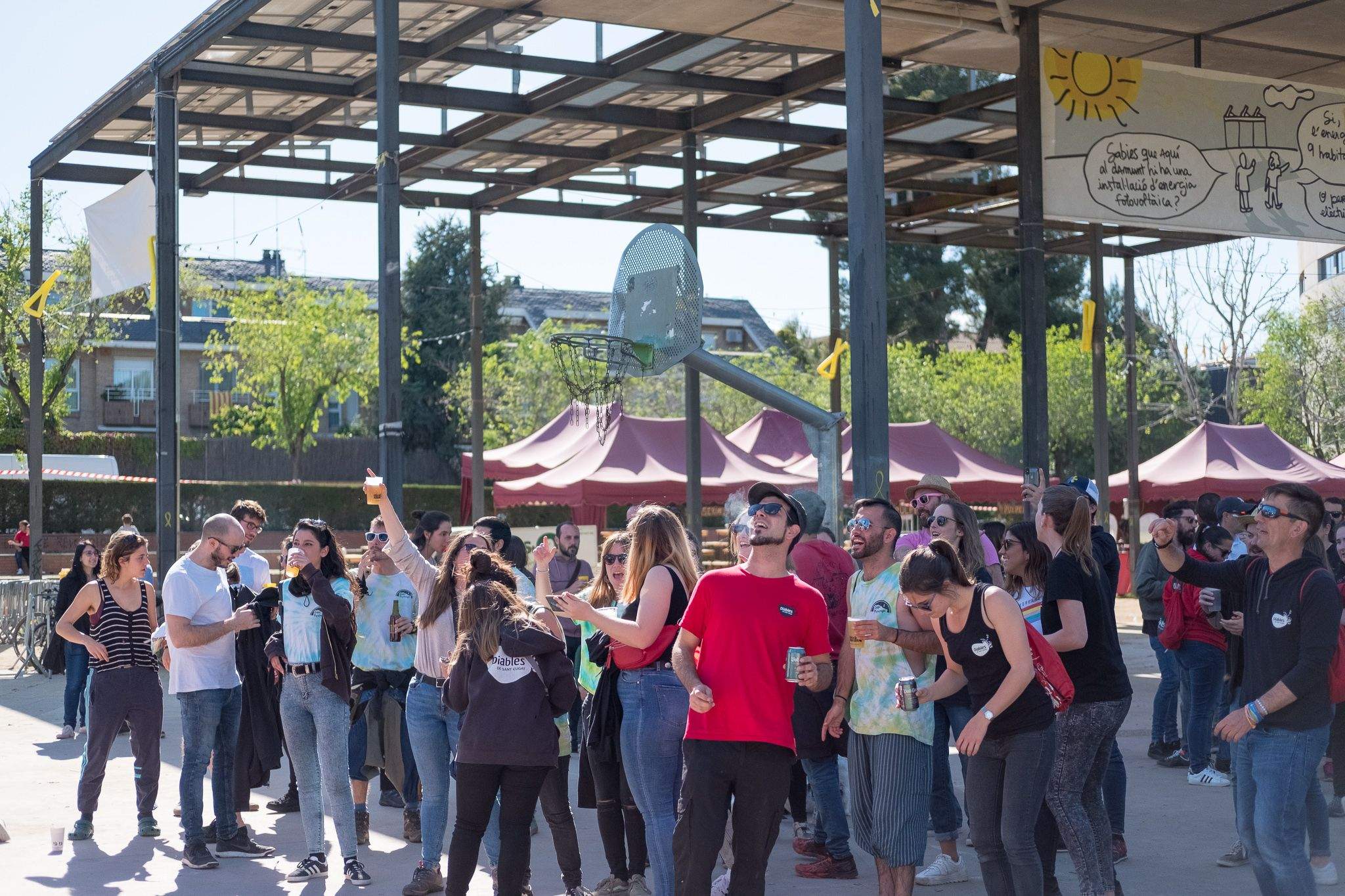 Concert de Miquel del Roig al parc Ramón Barnils. FOTO: Ale Gómez